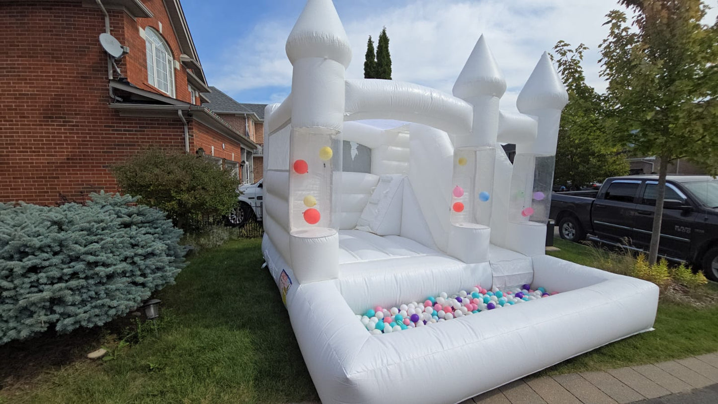 Aura's White Balloon Pillar Castle With Slide