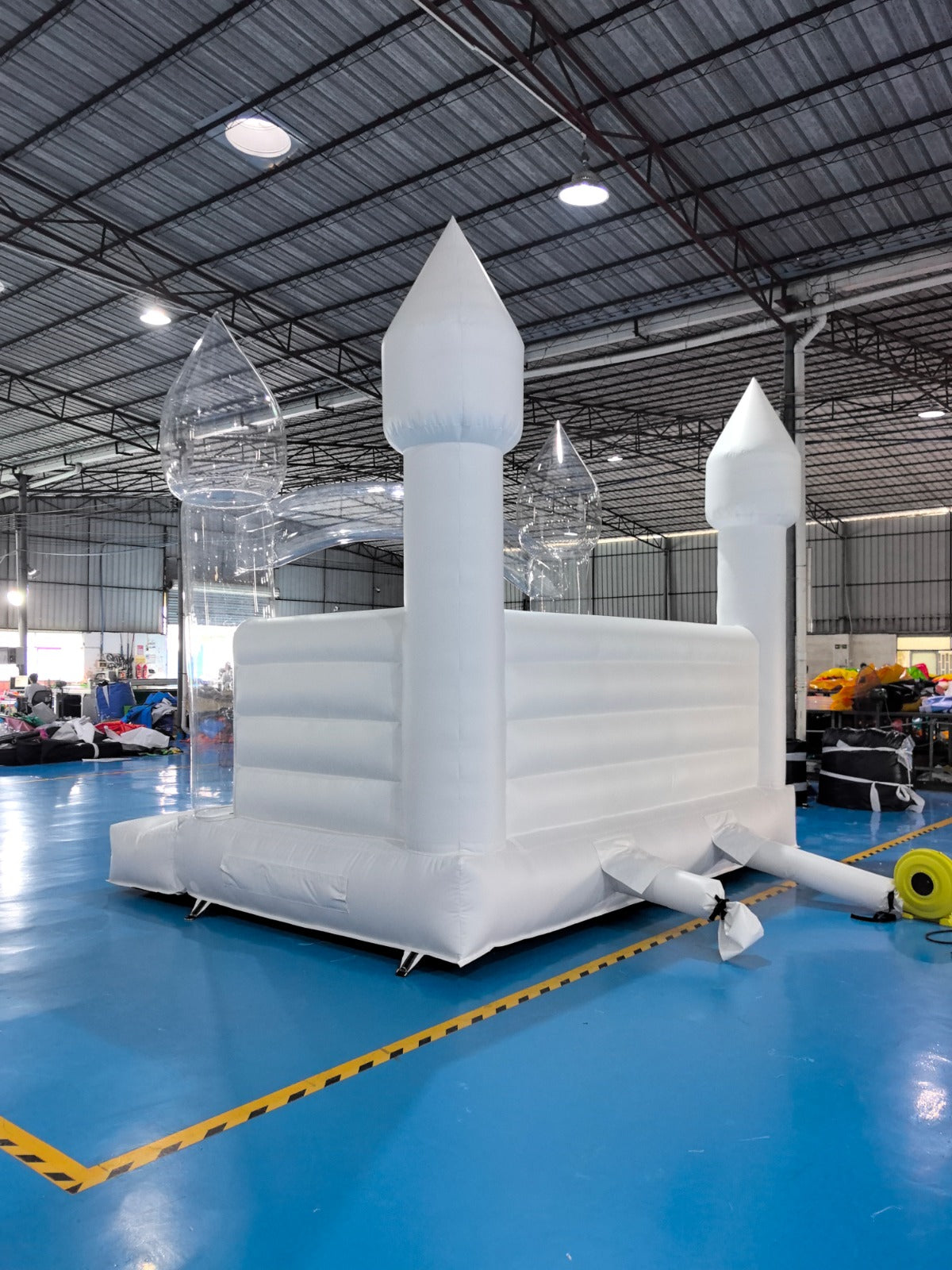 Balloon Pillar Bounce House
